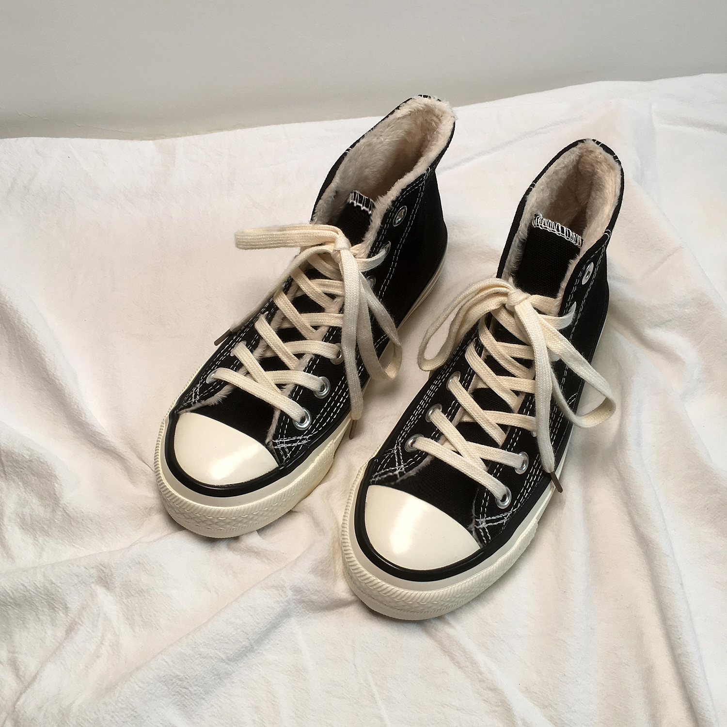 Giày vải nữ cộng với nhung cao giúp mùa thu đông 2019 Giày cotton sinh viên ấm áp dày phong cách Hồng Kông hoang dã cộng với giày cotton đế thủy triều - Plimsolls