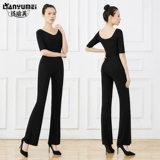 Элегантный женский комплект для тренировок, физиологичная спортивная одежда для взрослых