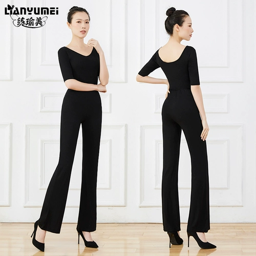 Элегантный женский комплект для тренировок, физиологичная спортивная одежда для взрослых