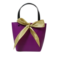 Темно -фиолетовая (захватывающая сумка насинки) Золотая лента