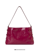 Розовая красная пятно