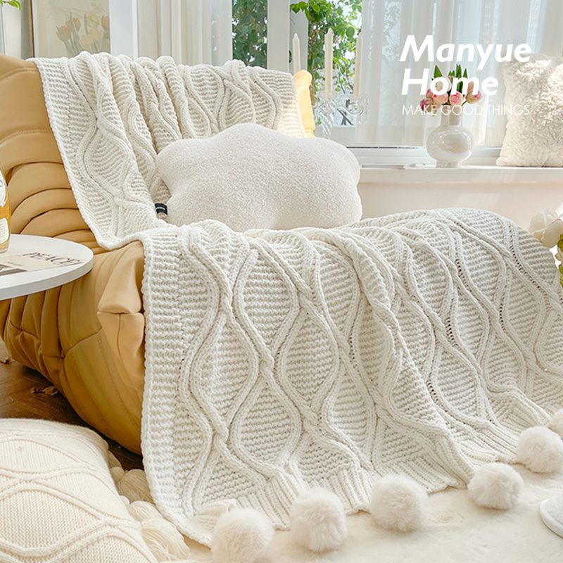 Manyue Home Ins Network Red Same Type Plush Knitted Blanket Nap Cover Blanket Office Air Conditioning Blanket Bedroom_voghion.com