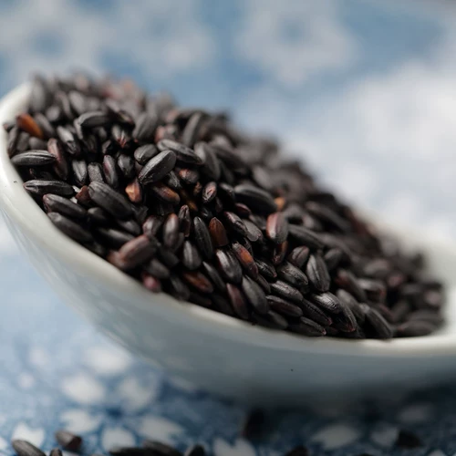 Черный рис 500 г на ферме черный рис черный рис ядра фиолетового риса Разное зерно