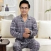 2021 phong cách mới pijama nam dài tay cotton mùa xuân và mùa thu người trung niên và người cao tuổi dịch vụ tại nhà quần vải nam Bộ đồ