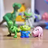 Игрушка, мультяшная фигурка