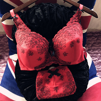 70G75G80G大杯爆乳聚拢深V上托本命年新婚红色中国风复古文胸套-淘宝网