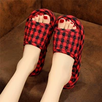 Женский 008 низкий красный