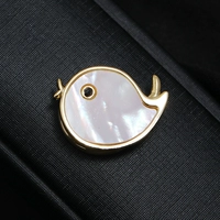 8-белая раковина поцелуя рыба