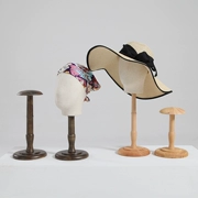 Retro mũ giá gỗ rắn máy tính để bàn người giữ mũ cửa hàng quần áo mũ hiển thị giá mũ hỗ trợ hiển thị hiển thị đạo cụ giá treo tóc giả