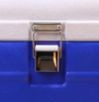 Синяя 180 -литровая железная кнопка и белый пластиковый лист