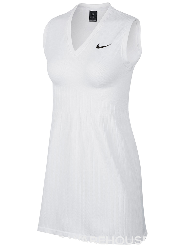 Теннисное платье Nike Court Dri Fit