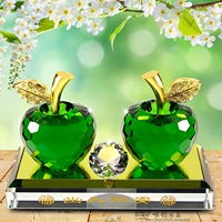 Apple, зеленый