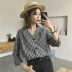 Mùa hè Hàn Quốc phiên bản của chic retro V-Cổ bảy điểm tay áo lưới nút áo sơ mi của phụ nữ hoang dã lỏng áo sơ mi mỏng áo sơ mi cộc tay Áo sơ mi