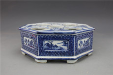 Кувшинчик для наливания воды в тушечницу