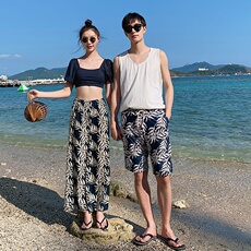 Купальник для пары 热带雨林风2020年新款情侣泳装背心高领比基尼三件套保守沙滩泳装 Onch