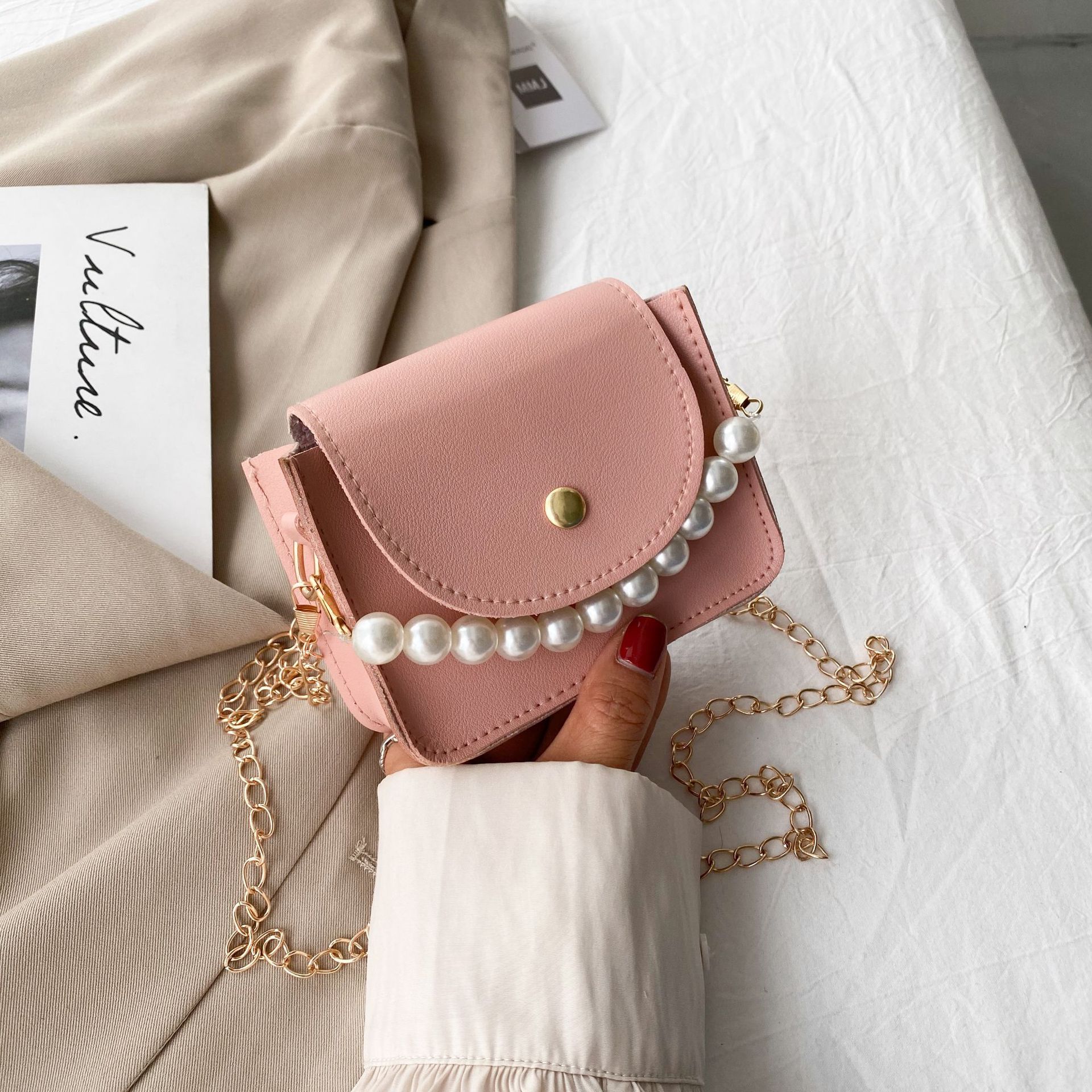 PinkForeign style Pearl portable Small bag female 2021 new pattern Korean version trend texture One shoulder Oblique span chain Small square bag