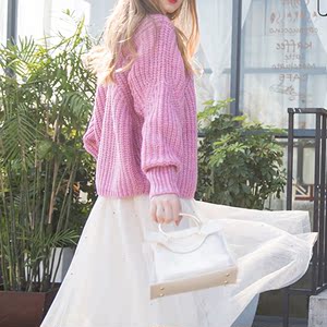 2018 mới của Hàn Quốc phiên bản xoắn lỏng rắn màu bat tay áo vòng cổ áo thun áo len nữ hoang dã áo len áo triều thoi trang nu