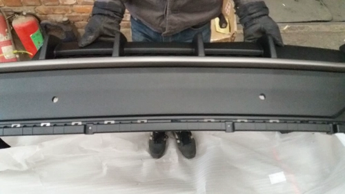 Южная Корея импортировала автомобили Новая Shengda Back Bummer Bumper Кожа вокруг новых продуктов новые продукты