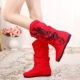Giải phóng mặt bằng mùa xuân thêu khởi động cũ Bắc Kinh giày vải Trung Quốc phong cách quốc gia gió giày của phụ nữ tăng retro thường duy nhất khởi động giày boot nữ xịn Giày ống