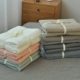 Giặt chăn bông một mảnh chăn che màu rắn không in phong cách Nhật Bản tốt đồng bằng bộ đồ giường cotton bông chăn - Quilt Covers Quilt Covers