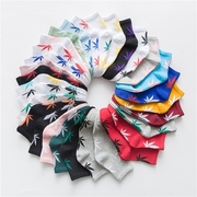 5 cặp quà tặng đóng hộp maple leaf socks cho nam giới và phụ nữ mùa xuân và mùa hè Hàn Quốc triều thương hiệu vớ skateboard đường phố Harajuku Hàn Quốc phiên bản của vớ ống