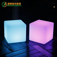 LED ánh sáng khối lập phương ngoài trời đồ nội thất sáng tạo thanh phân điều khiển từ xa đầy màu sắc sạc phân vuông - Giải trí / Bar / KTV ghế bar ban công