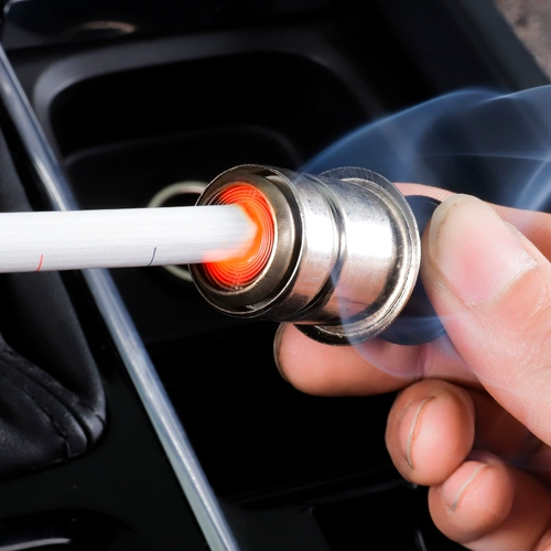 Электронная зажигательная машина 12 В сигарета более легкая автомобильная сигарета