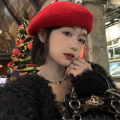 taobao agent Red high -quality wool woolen woolen beret female autumn and winter Korean version of the face facial faces Xiaobi Lei painter hat Christmas hat