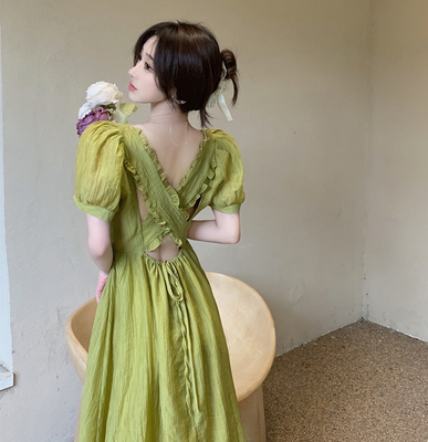 taobao agent Design dress, long skirt, for plus size ladies, french style, square neckline, backless, trend of season, bright catchy style, fitted