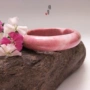 Vòng đeo tay tự nhiên Rose Wisdom Peach Stone Rose Stone High Sứ Hồng Nenhua Hua Wei Hui Bracelet nữ đá thạch anh tóc vàng