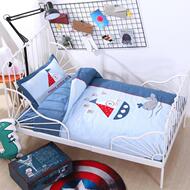 Bé mẫu giáo cotton thêu quilt ba bộ em bé sáu bộ trẻ em vào giường bộ đồ giường bốn mùa phổ mùa hè