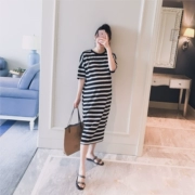 Thai sản mặc 2018 mùa hè mới Hàn Quốc phiên bản của vòng cổ sọc thời trang giản dị phụ nữ mang thai dài ngắn tay T-Shirt dress