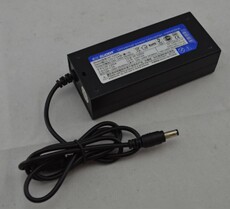 Адаптер/преобразователь/зарядное устройство