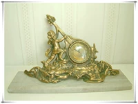 Западная антикварная швейцарская коллекция часов Мраморный базовый бронзовый колокол колокол колокол печи Механические часы