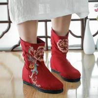 Thêu cổ điển thêu quốc gia gió khởi động ngàn lớp cũ Bắc Kinh vải khởi động mùa xuân và mùa thu duy nhất khởi động tăng khởi động của phụ nữ bông khởi động giày boot nữ cổ cao