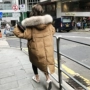 Bánh mì bông quần áo xuống áo khoác bông phụ nữ phần dài mùa đông sinh viên Hàn Quốc lỏng lẻo trên đầu gối thực sự lớn cổ áo lông bông áo khoác dày áo phao siêu nhẹ uniqlo nữ