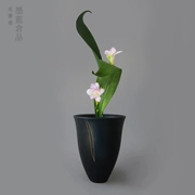Nhật Bản nhập khẩu Chi Fang cắm hoa cắm hoa phong cách Nhật Bản hoa đường Zen nhẹ sang trọng gốm sáng tạo hoa khô trang trí bình hoa - Vase / Bồn hoa & Kệ