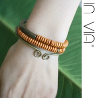 Как показано в наборе (браслет+браслет)