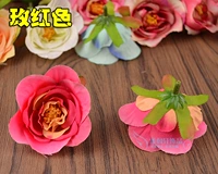 Роза красная