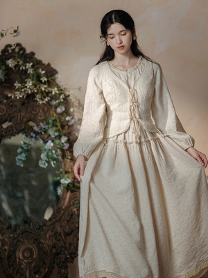 taobao agent Pillow Dream Village Nuannan Retro Palace Pastoral Soft Tistor Cotton Dress+Lace Vests