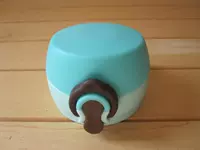 Синяя крышка