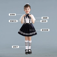 Рубашка, юбка, галстук-бабочка, значок, носки, подтяжки, женский стиль