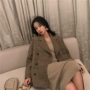 Zhang Jingyi 2018 mùa thu và mùa đông mới retro áo hai dây Nizi nữ áo khoác kẻ sọc hai dây lỏng lẻo áo khoác da nữ