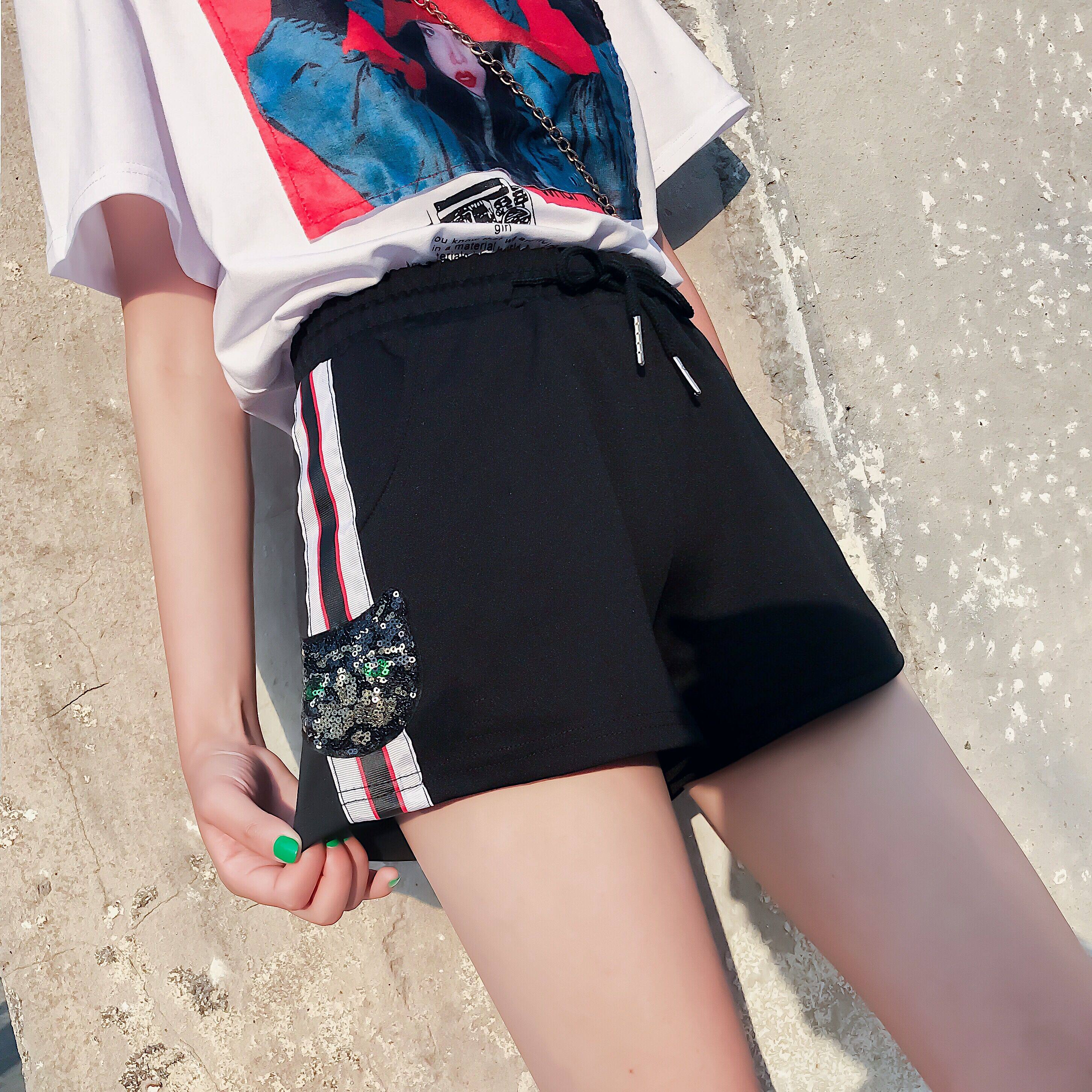 602#【实拍】夏季新款休闲短裤 女宽松休闲松紧腰运动裤跑步热裤