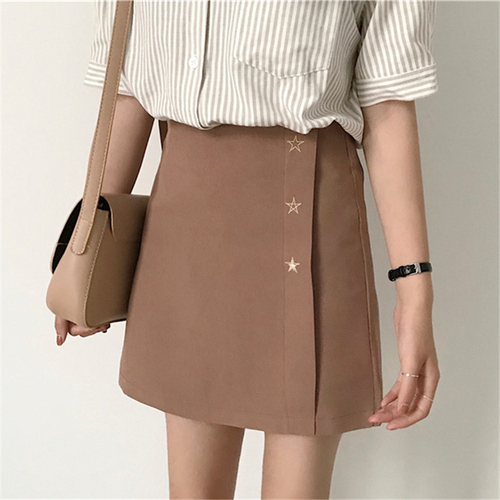 Summer 2018 new Korean version of women's wear 100 sets embroidered pure-color A-shaped skirt A-type commuter high-waist skirt half-length skirt