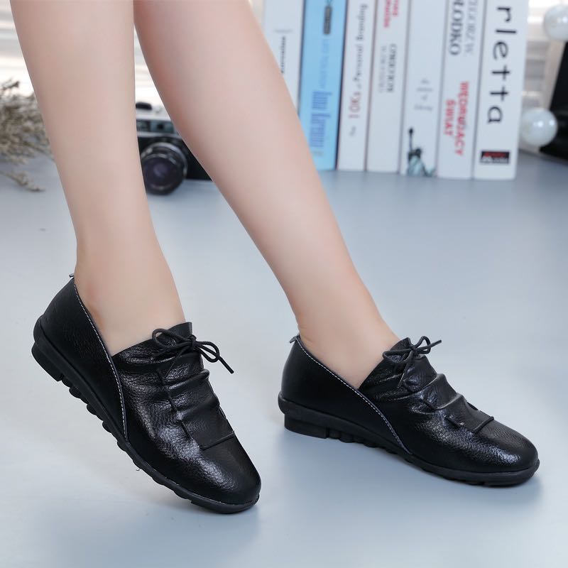 BlackWomen Doug shoes 2018 spring and autumn soft sole Small leather shoes Mom shoes Flat bottom Single shoes genuine leather Shoes for pregnant women leisure time Women's Shoes