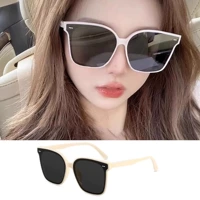 Рисовая белая рама серая черная пленка [УФ -профилактика]