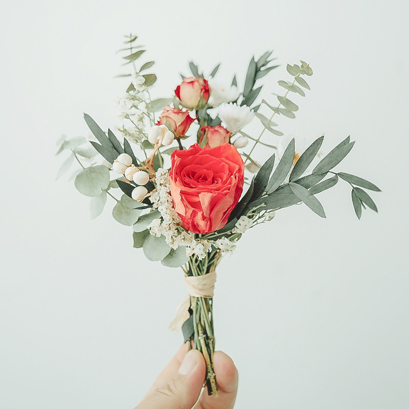 雏菊玫瑰花束简约ins文艺装饰客厅卧室摆件花瓶尤加利真花干花枝