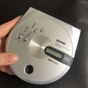 Специальное предложение CD Machine прослушивание CD -альбома Player High -Catality CD -диск
