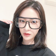 Kính khung đồng bằng nam giới và phụ nữ có thể được trang bị với kính mát cận thị Huachen Yu với kính nữ net lớn màu đỏ hộp kính phẳng khung